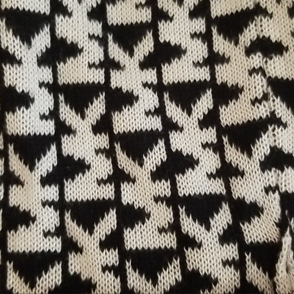 Michael Kors Knit Beanie Hat - Picture 4 of 7